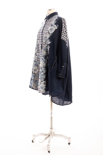 Alternative view of Péro Shirt
