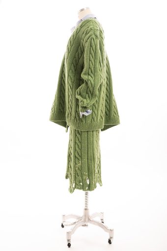 Pillings Sweater - Image 6